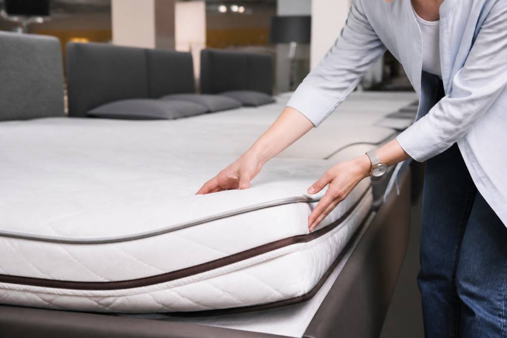 Matelas en latex ou mousse : comment choisir le meilleur modèle pour bien dormir