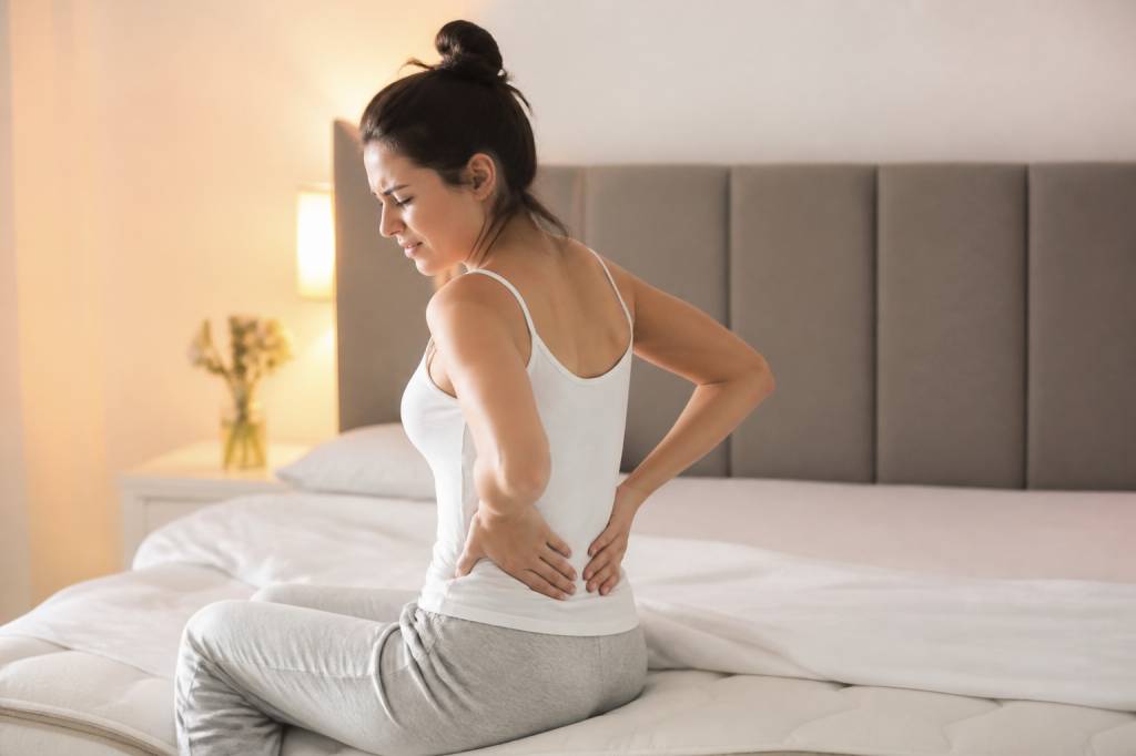 Symptômes matelas trop ferme : les signes à reconnaître et les solutions adaptees